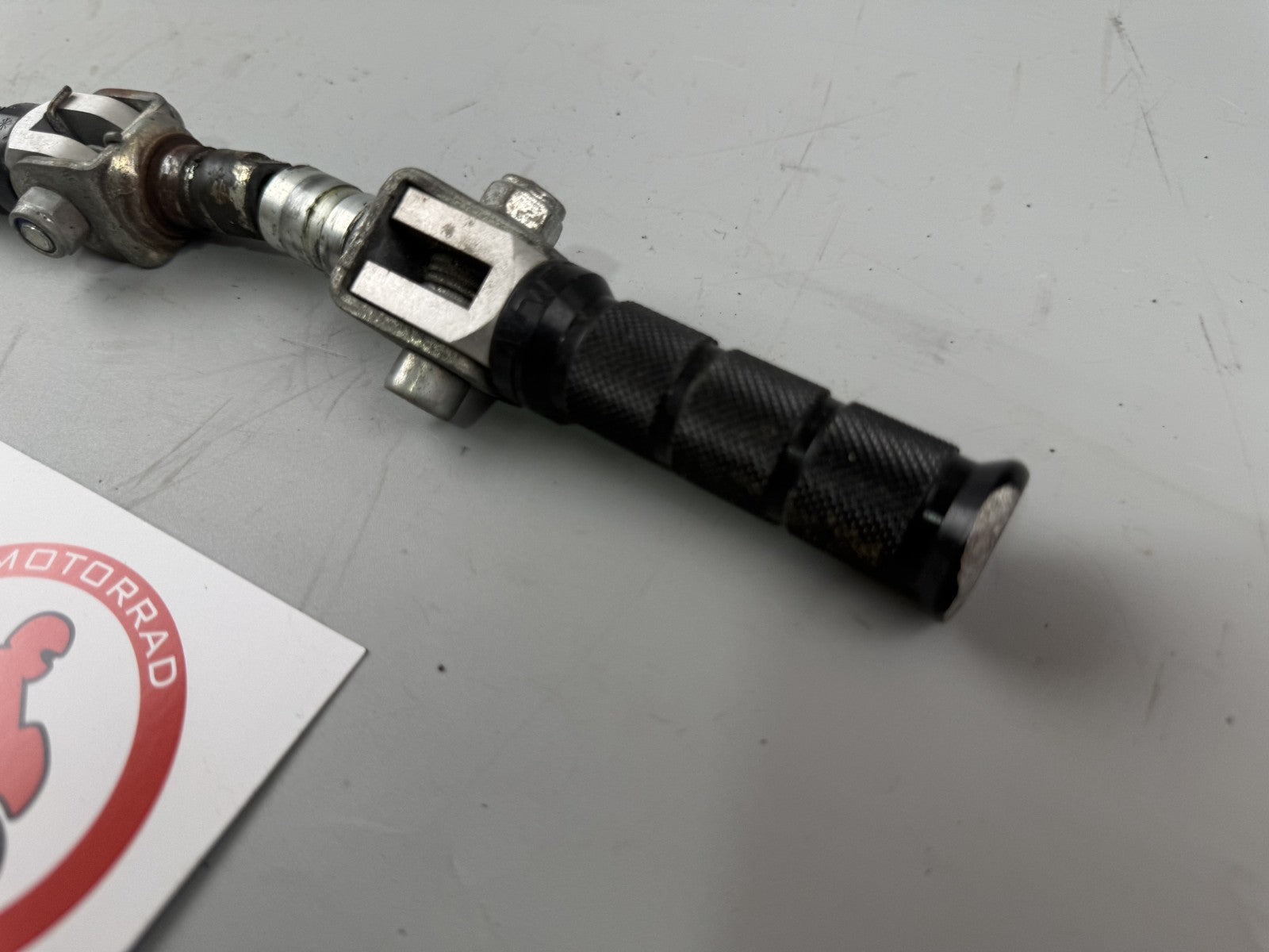 Yamaha XJR1300 RP02 Fußrasten Hangers vorne front rechts links