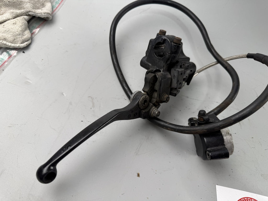 Triumph Speed Triple 900 T300B Kupplungseinheit Kupplungsarmatur Clutch Pump