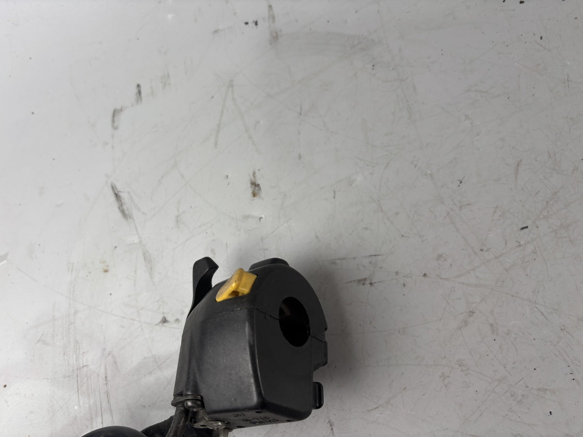 Suzuki GSX 750 AE Inazuma Lenkerschalter links left Handlebar Choke Switch