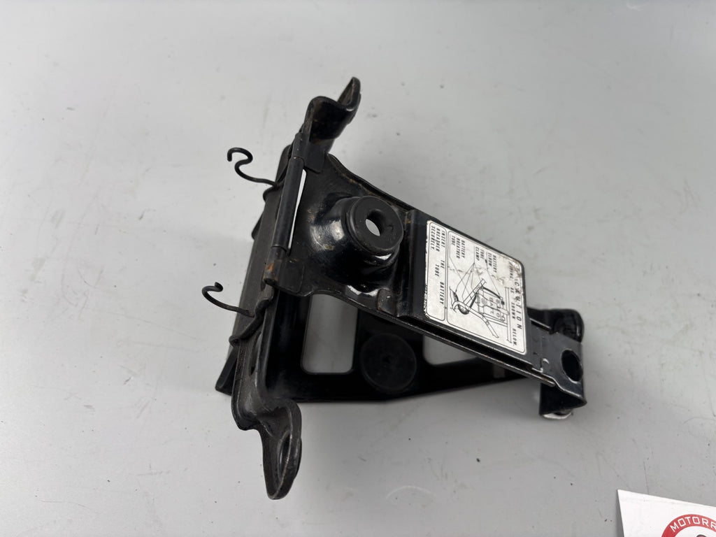 Honda VF 750 F RC15 Batteriehalter Batteriefach Halter Batterie Holder Kasten