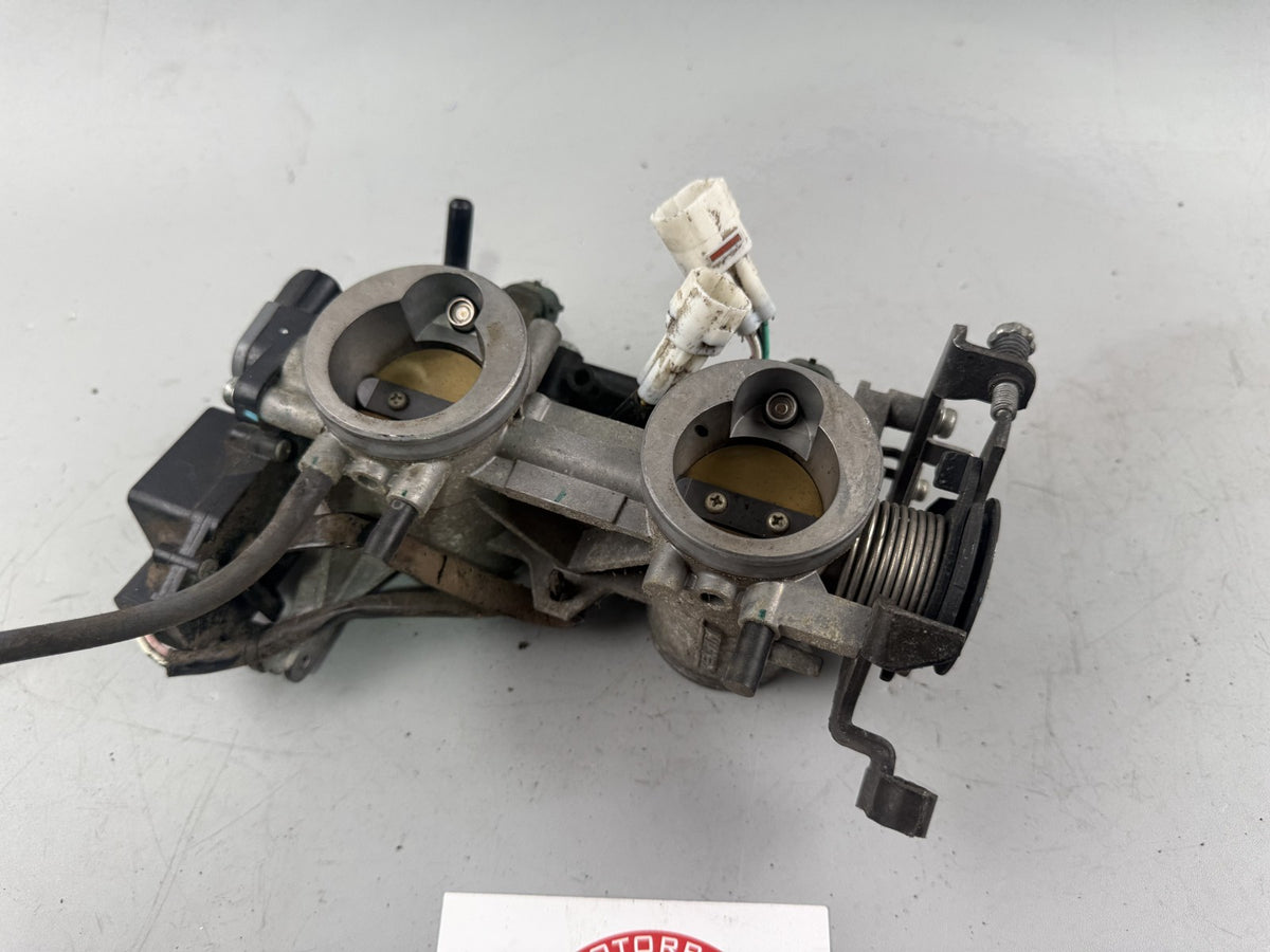 Kawasaki ER 6 N ER650A Einspritzanlage Fuel Gas Drosselklappen Einspritzdüsen