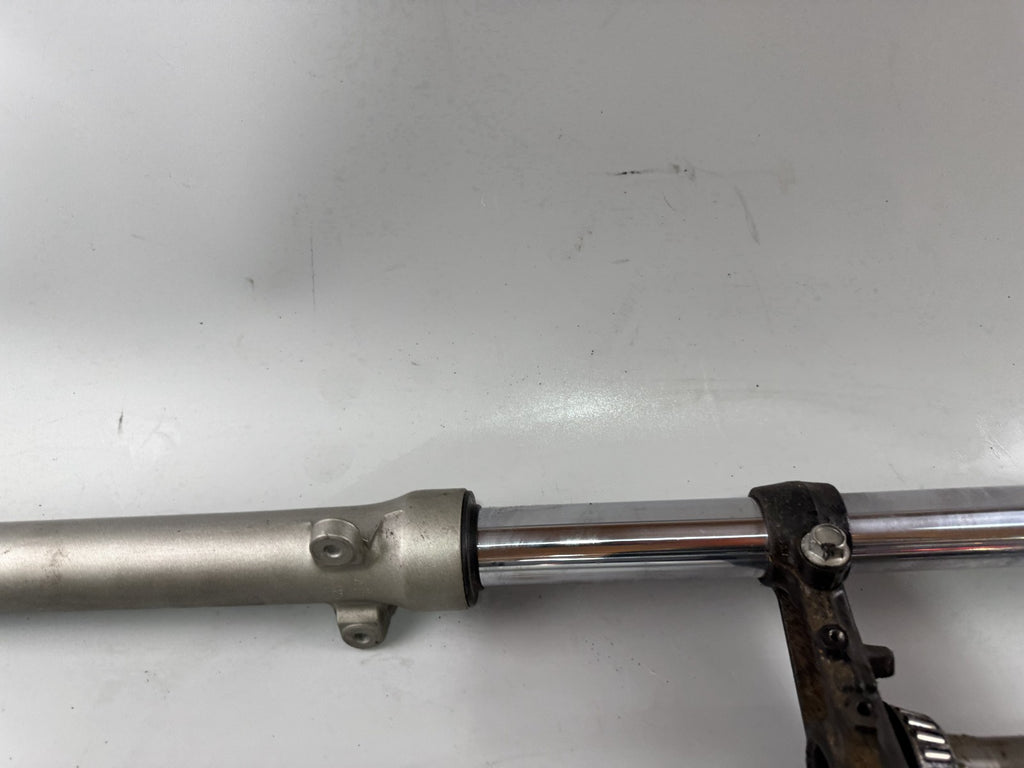 Yamaha XJ 600 Diversion 4BR 4LX Gabel Standrohr Tauchrohr Fork Absorber vorn