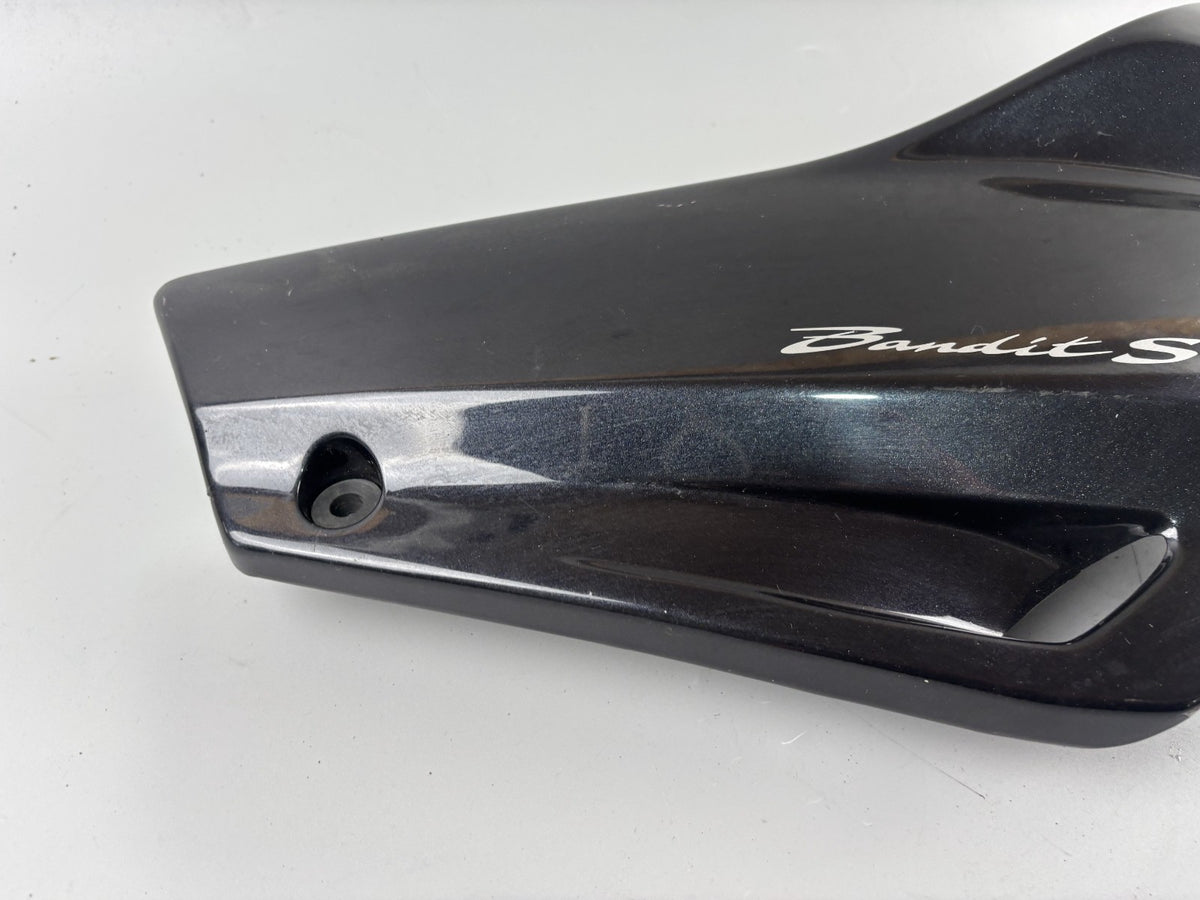 Suzuki GSF600 GN77B Frontverkleidung Seitenteil Seitenverkleidung rechts Kanzel