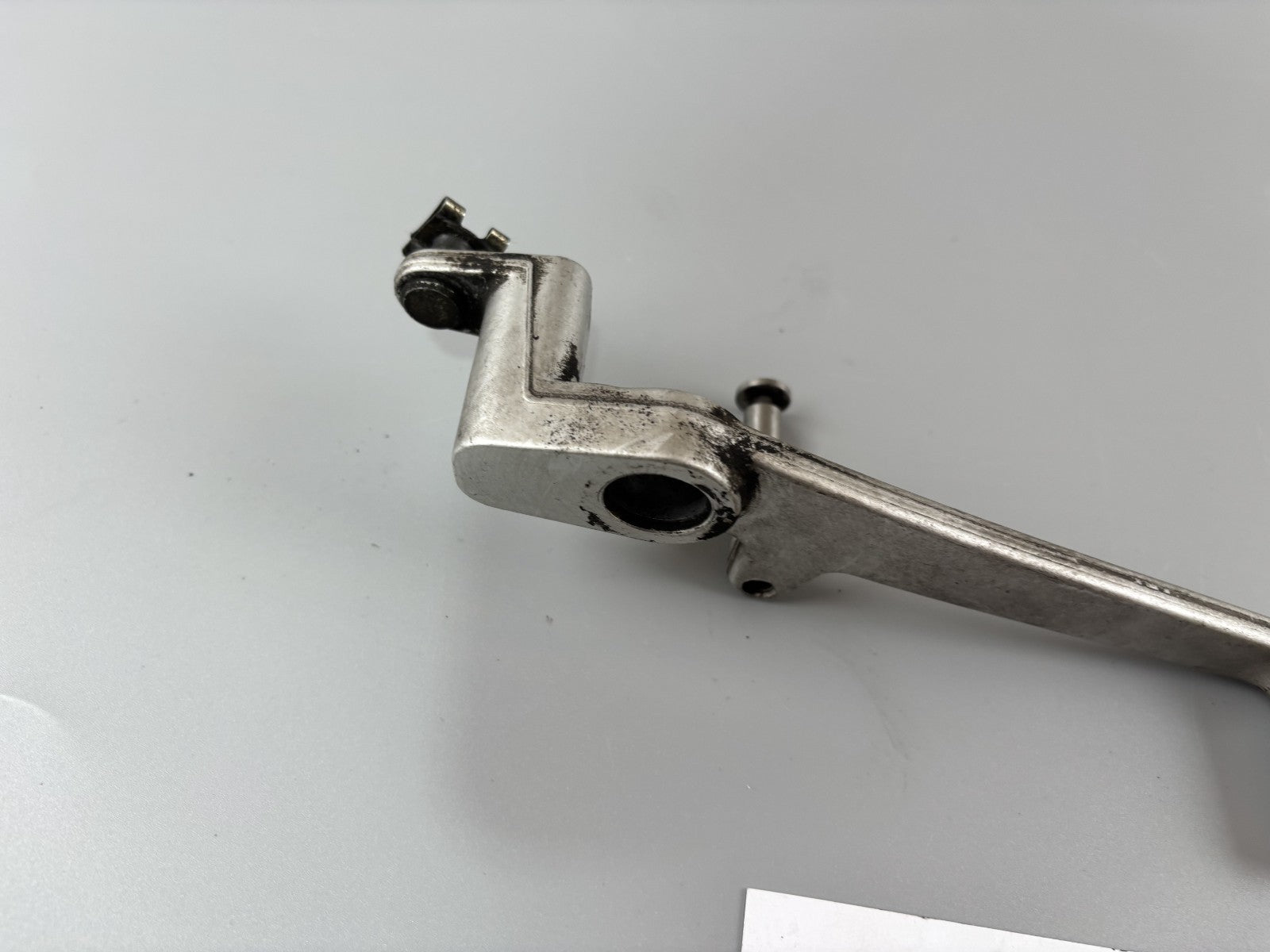 Triumph Daytona 955 T 595 Bremspedal Brake Bremse Bremshebel Fußbremshebel