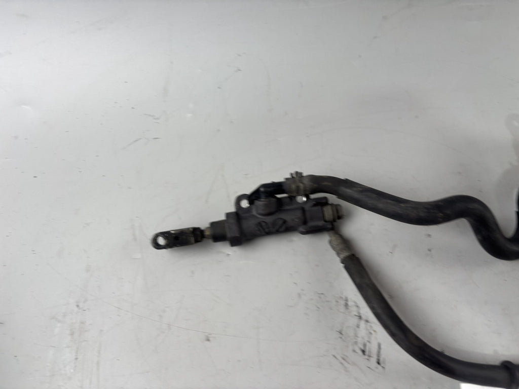 Yamaha XJ 900 Diversion 4KM Bremsanlage Bremse Brake Sattel Pumpe hinten backWir
