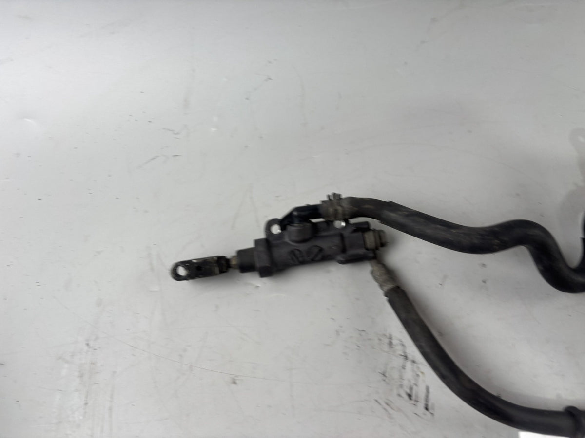 Yamaha XJ 900 Diversion 4KM Bremsanlage Bremse Brake Sattel Pumpe hinten backWir