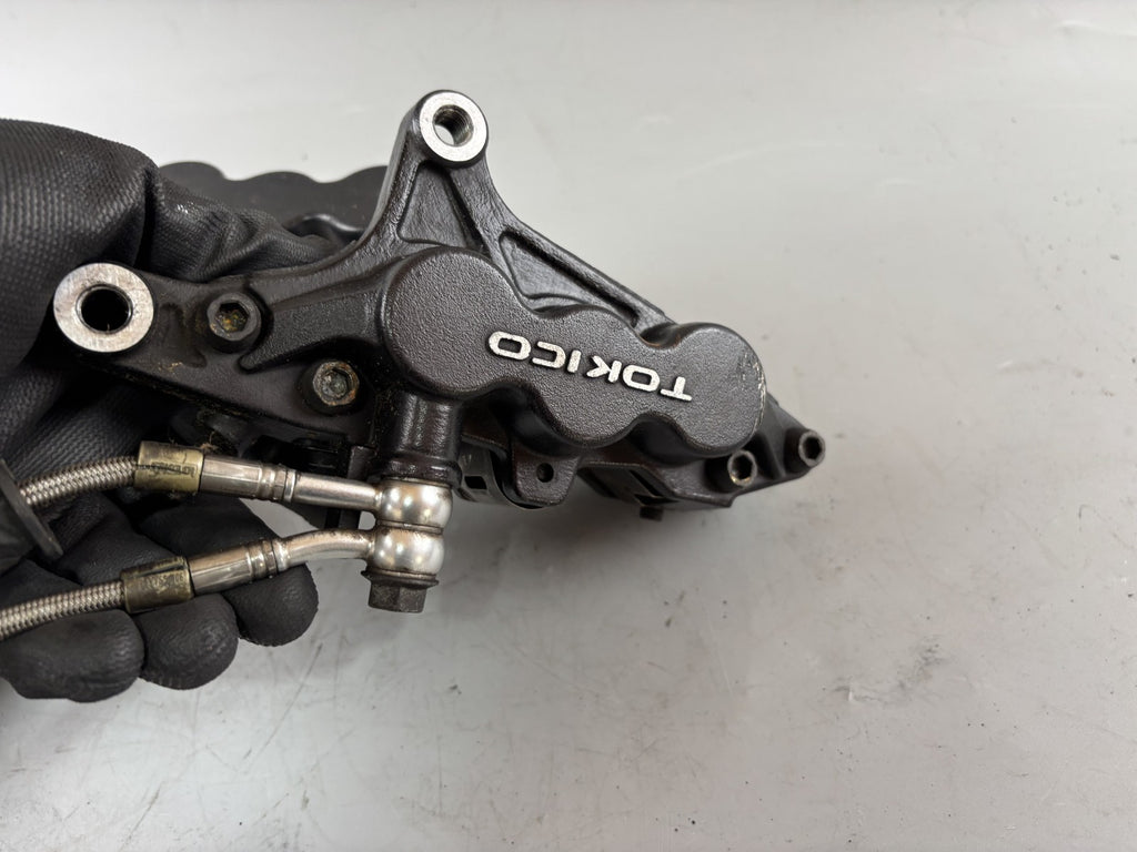 Suzuki GSX-R 1100 W GU75C Bremsanlage Bremse Brake Sattel Pumpe hinten back