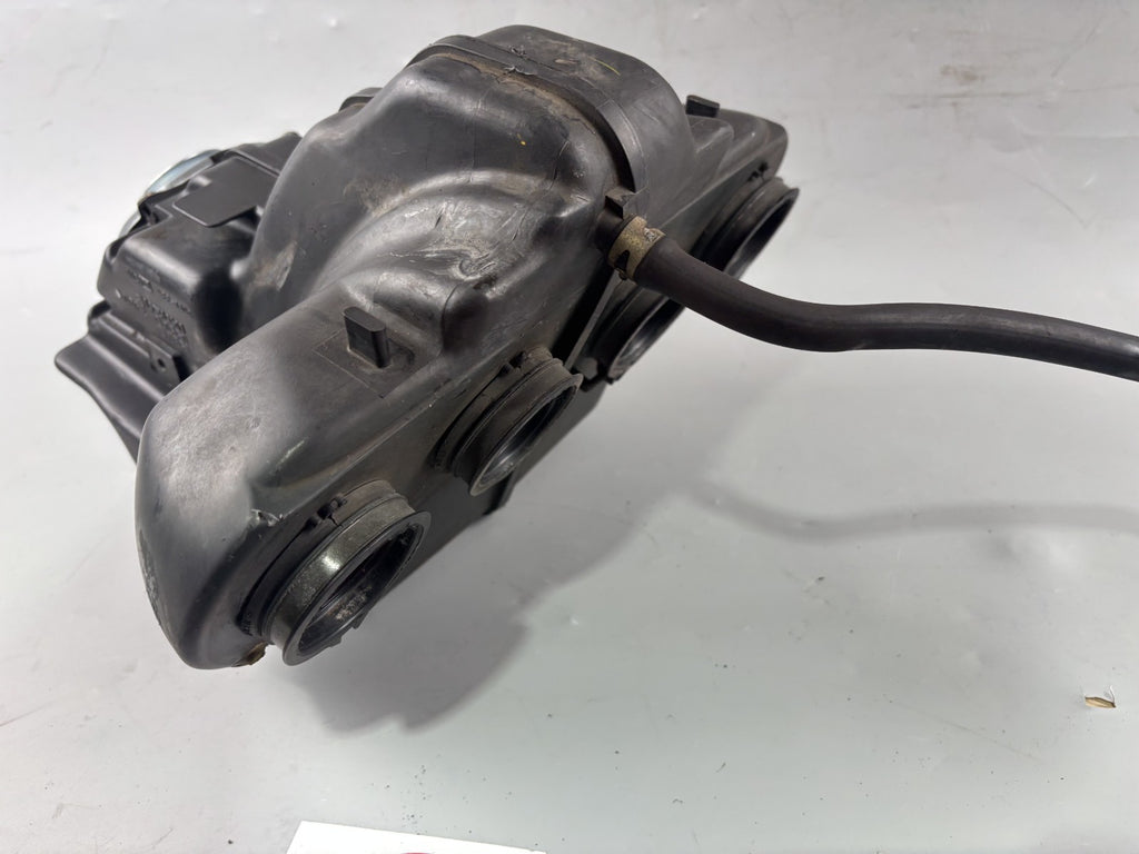 Suzuki GSX 1200 A3 Inazuma Luftfilterkasten Airbox Luft Ansaugung Motor