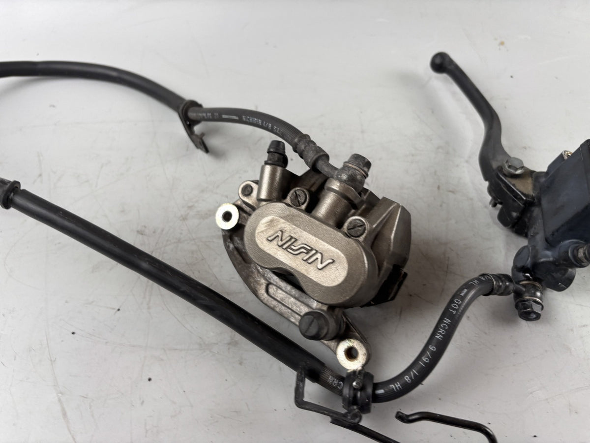 Honda Transalp XL 600 V PD06 Bremsanlage Bremse Brake Sattel Pumpe vorne front