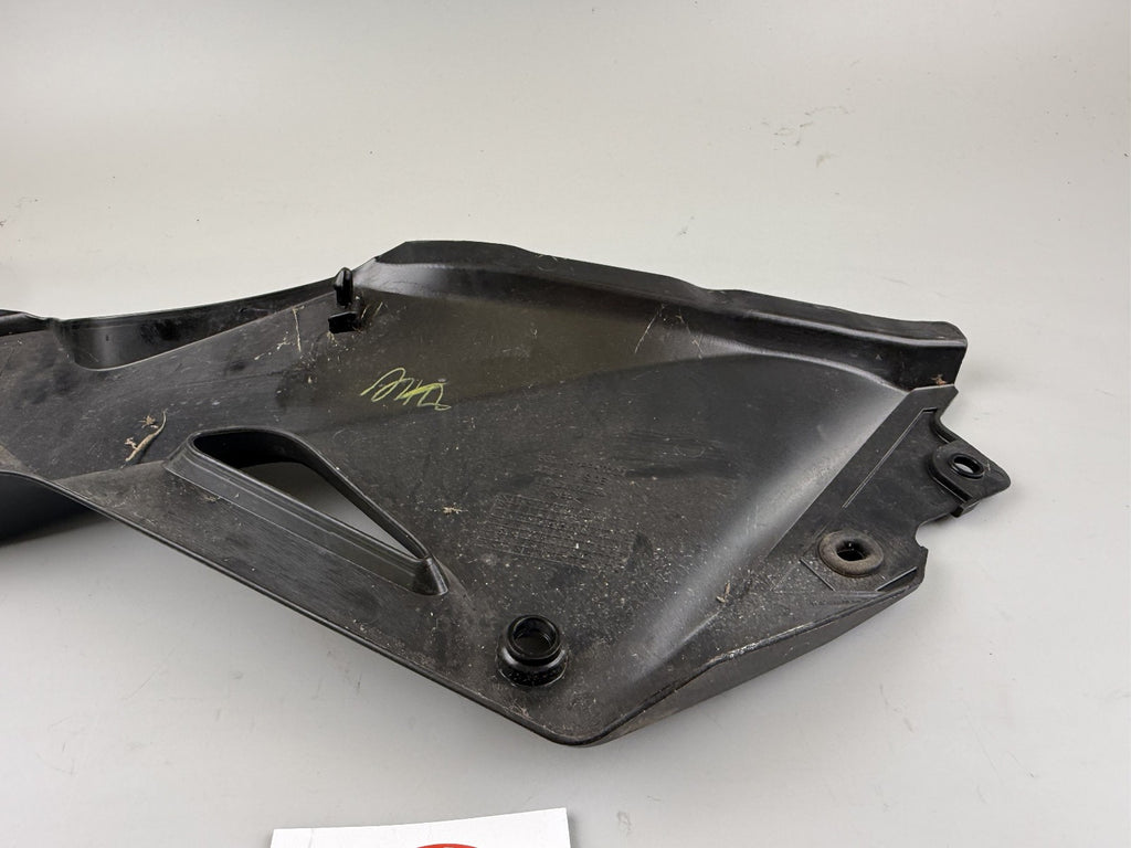 Honda CBR125 JC50 Seitenverkleidung Sidecover Side Abdeckung Deckel rechts right