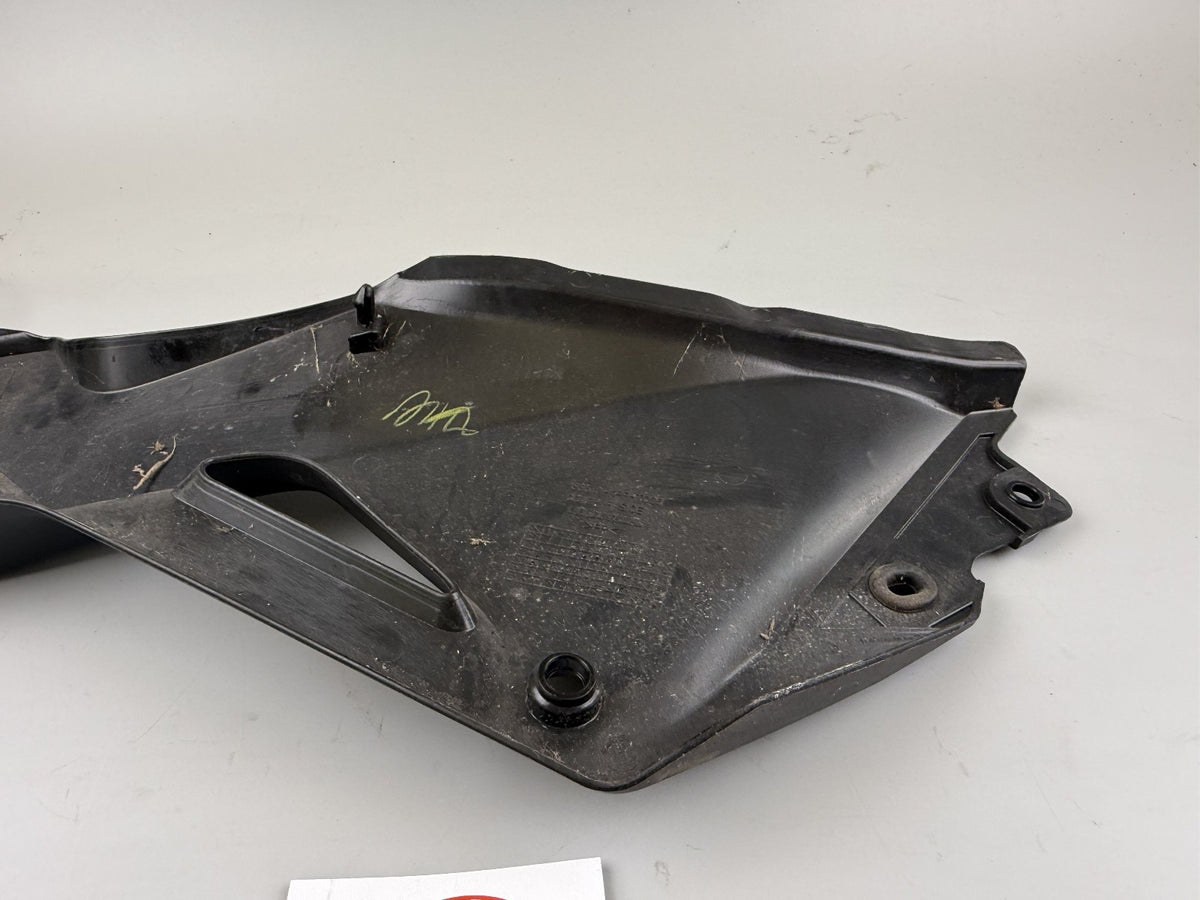 Honda CBR125 JC50 Seitenverkleidung Sidecover Side Abdeckung Deckel rechts right