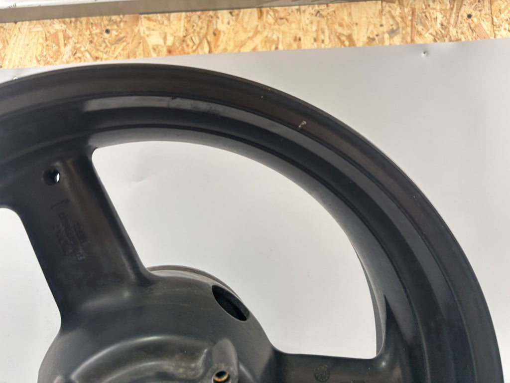 Triumph Daytona 955i T595 N Hinterradfelge Felge Rim Rad hinten back Reifen