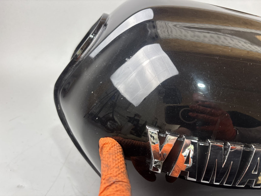 Yamaha XJR1200 4PU Tank Benzintank Fuel Gas Kraftsofftank Treibstofftank