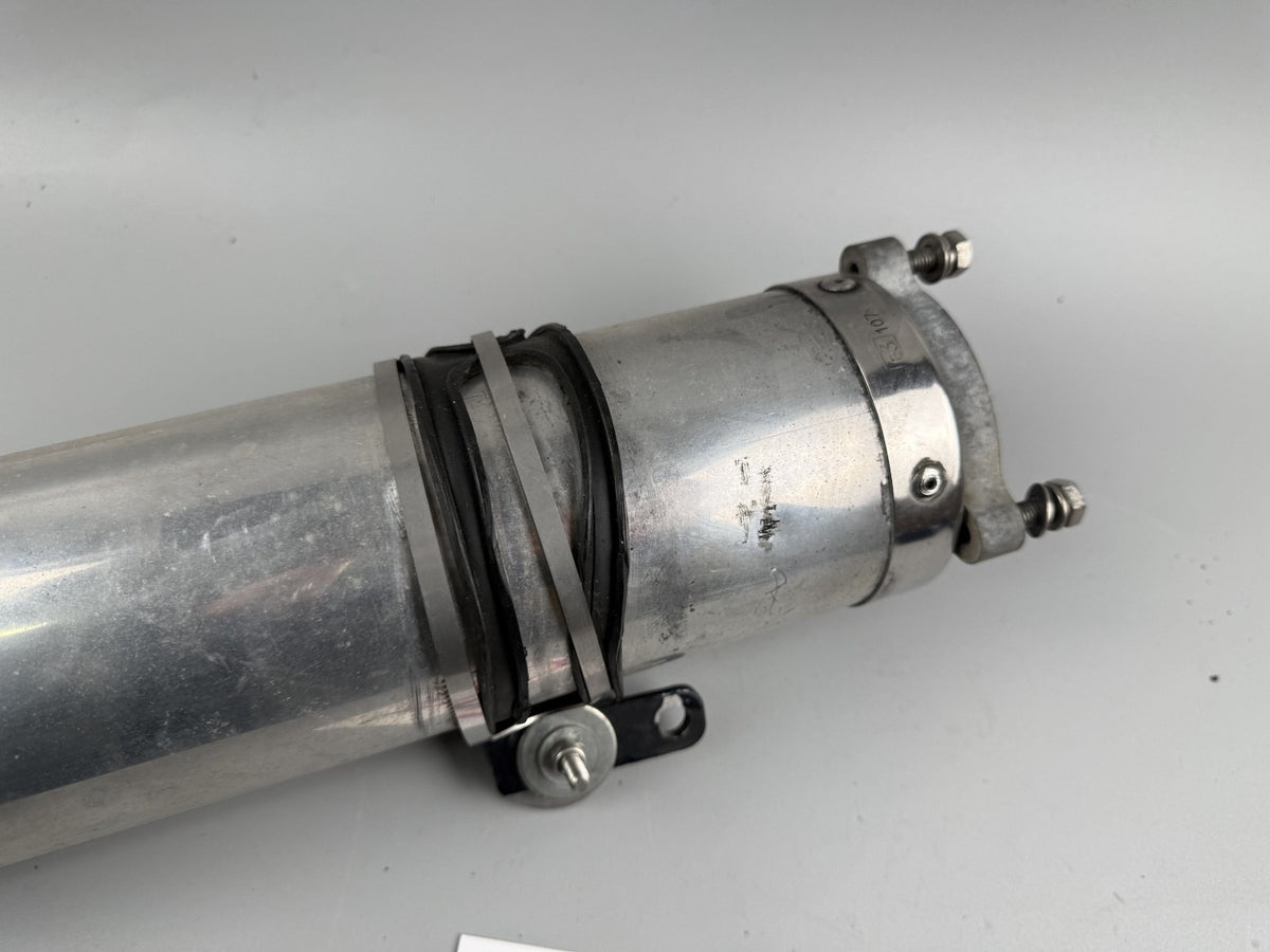 Suzuki GSX 750 AE Inazuma Auspuff Exhaust Schalldämpfer Endtopf Shark E3 1079