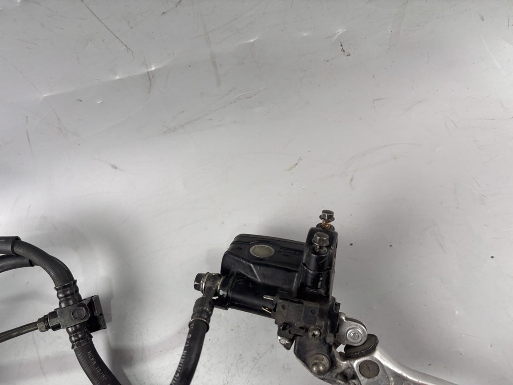 Honda CBR 1000F SC24 Bremsanlage Bremse Brake Sattel Pumpe vorne front