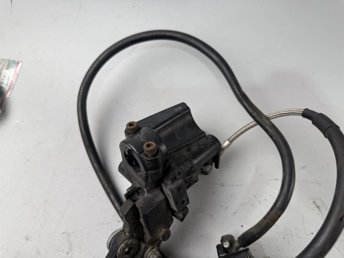 Triumph Speed Triple 900 T300B Kupplungseinheit Kupplungsarmatur Clutch Pump
