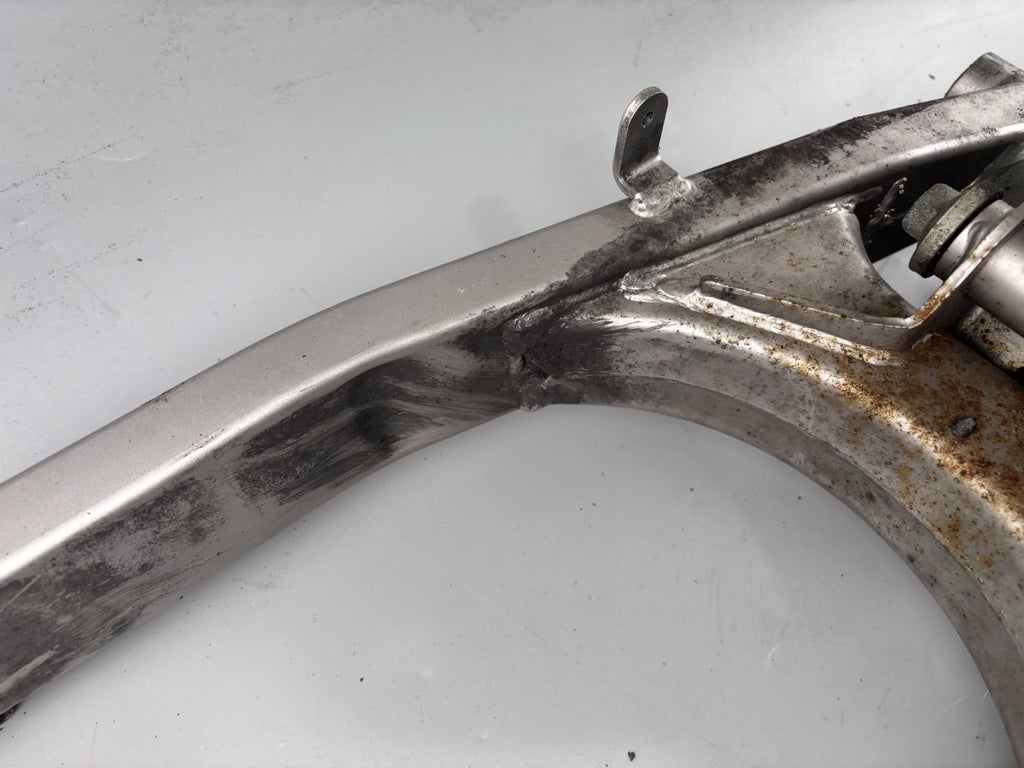 Suzuki GSF600 GN77B Schwinge Schwingarm Aufhängung Umlenkung Stoßdämpfer Feder