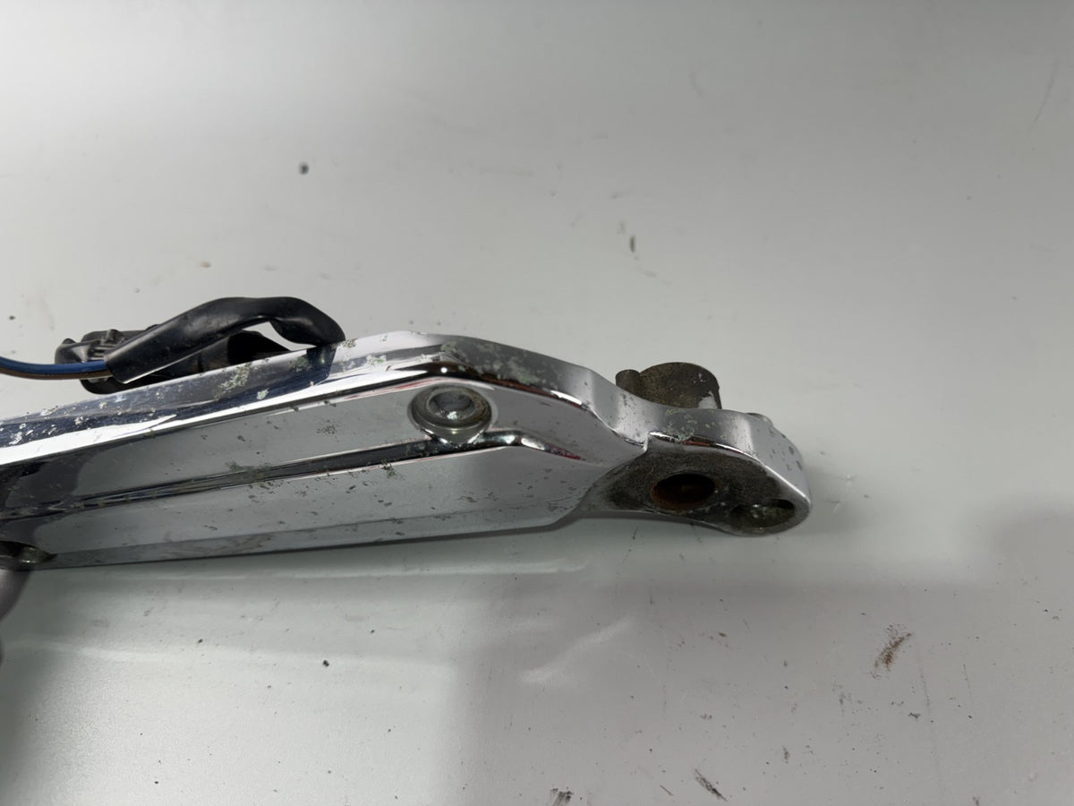 Kawasaki ZL600 Eliminator Fußrastenanlage Foot Step Hangers rechts right