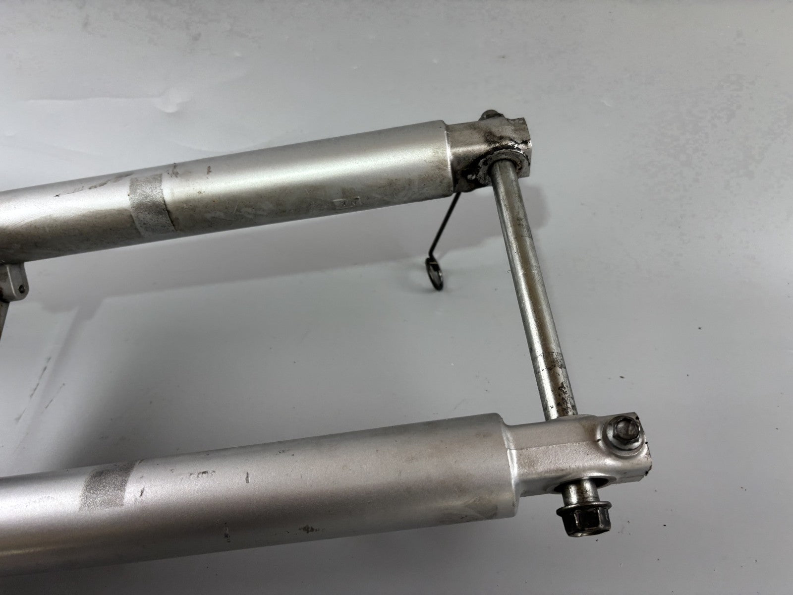 Suzuki GS 500 EU GM51B Gabel Standrohr Tauchrohr Fork Federung Absorber