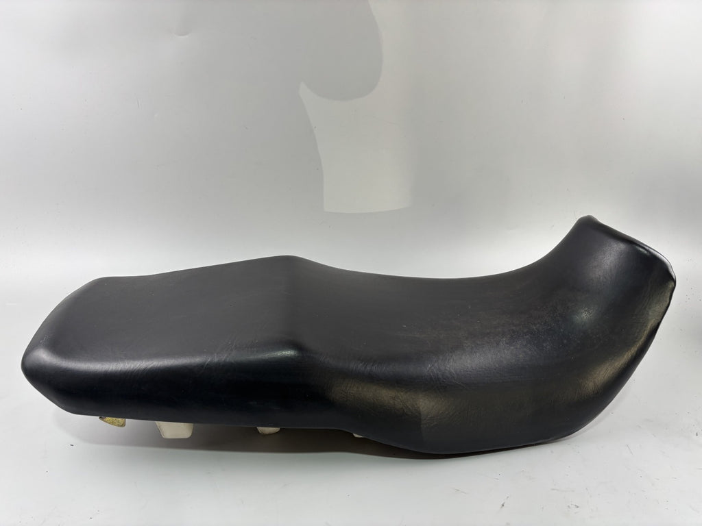 Kawasaki EX500D GPZ500S Sitzbank Seat Sitz Polster Leder Bezug Polster