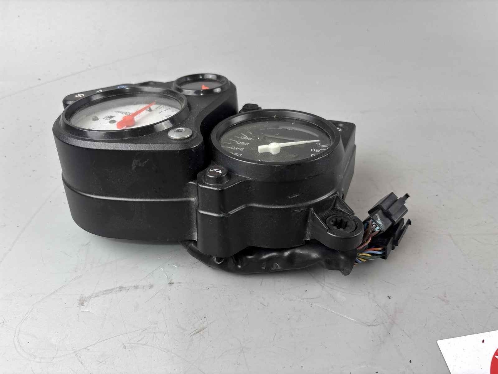 Honda VTR1000 F SC36 Firestorm Tacho Cockpit Instrumente Speedometer DZM