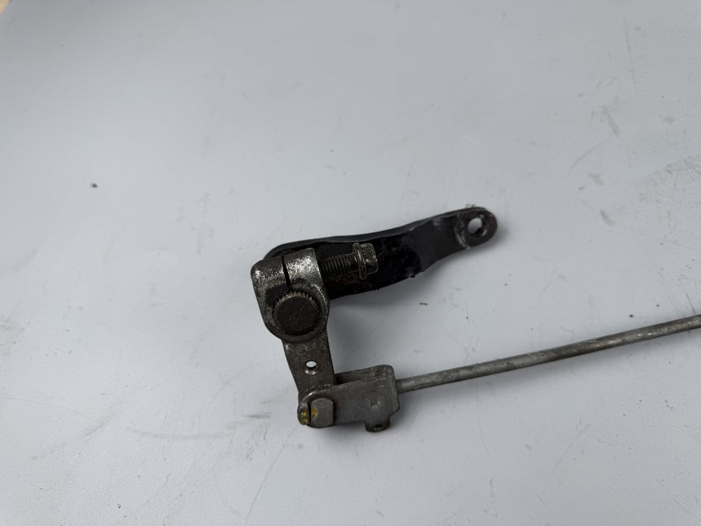 Honda VT600C Shadow Bremsstange Brake hinten back