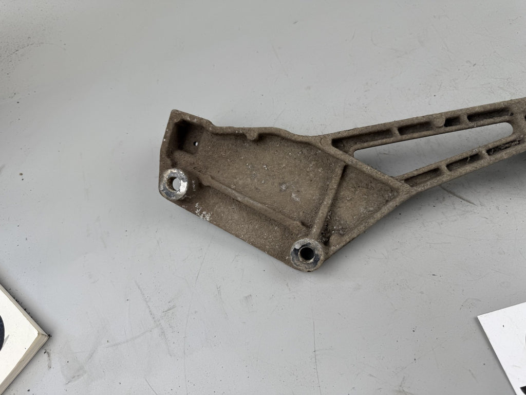 Honda CB500 PC26 Fußrastenhalteplatte Fußrasten links left Hangers Steps