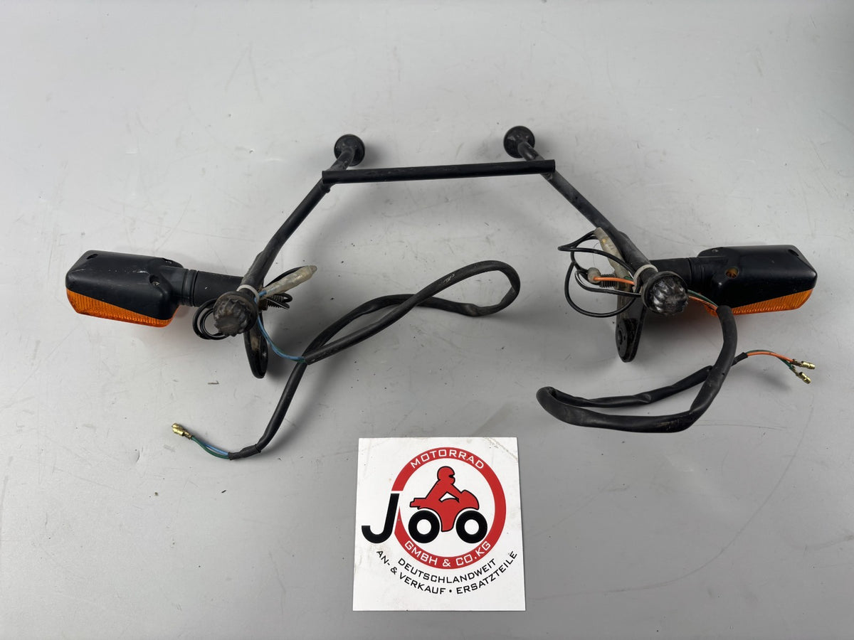 Honda SLR 650 Vigor FX 650 RD09 Blinker Geweih Halterung Holder Lighters