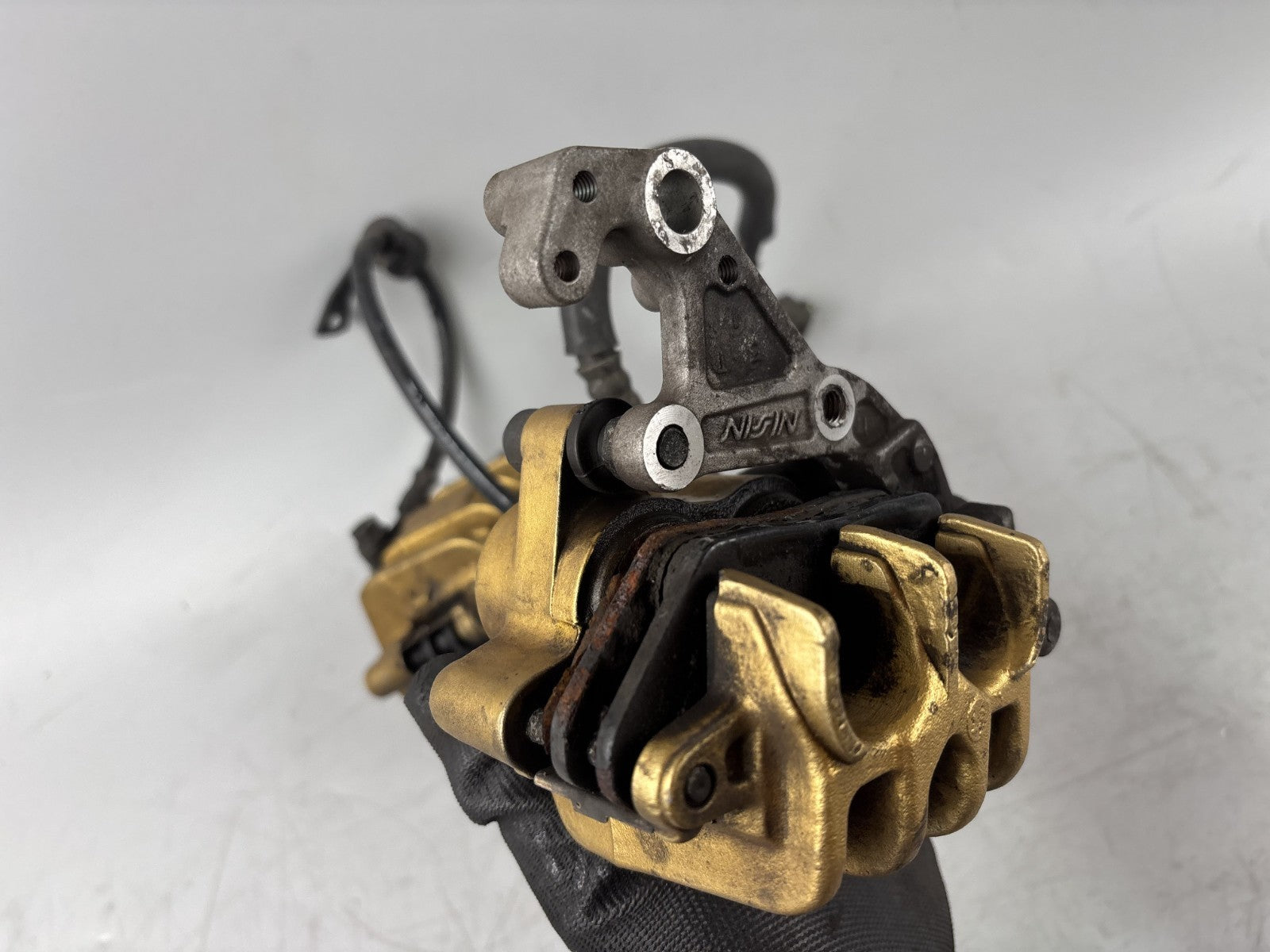 Honda CBF 600 S PC38 Bremssattel Bremszange Brake Bremse vorne rechts links