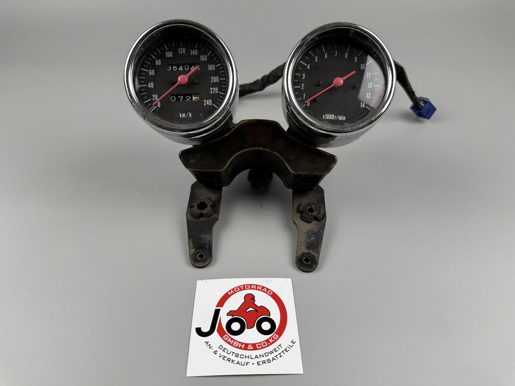 Suzuki GSF600 GN77B Tacho Cockpit Speedometer Instrumente DZM Drehzahlmesser