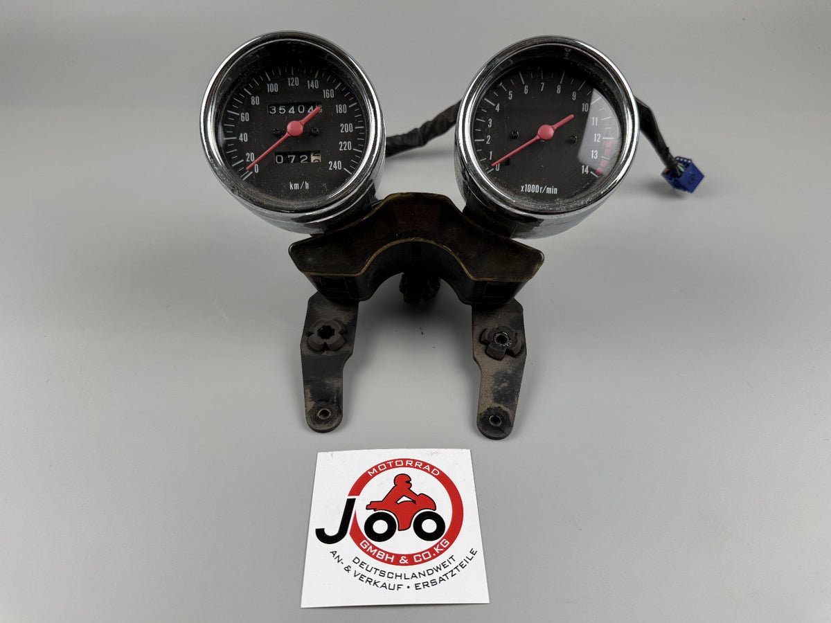 Suzuki GSF600 GN77B Tacho Cockpit Speedometer Instrumente DZM Drehzahlmesser