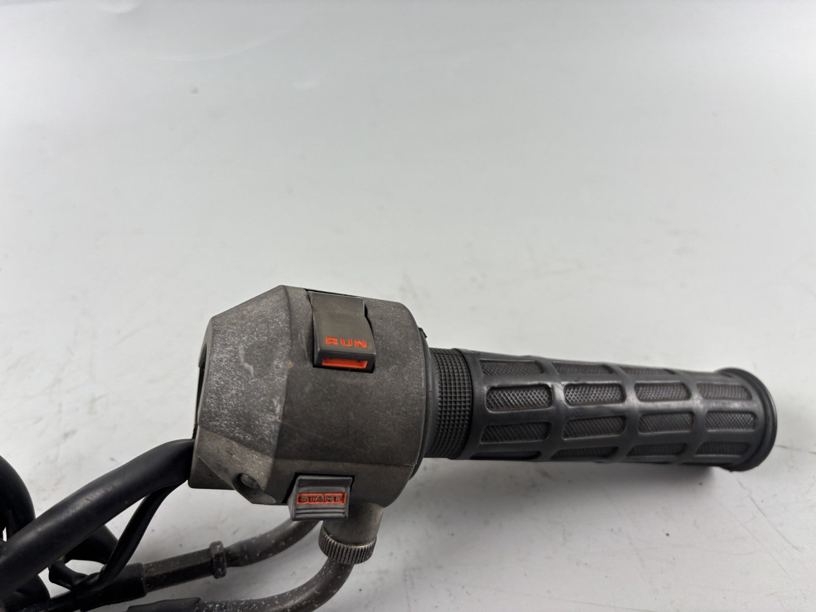 Honda VF 750 F RC15 Lenkerschalter Switch Handlebar Electric Gasgriff