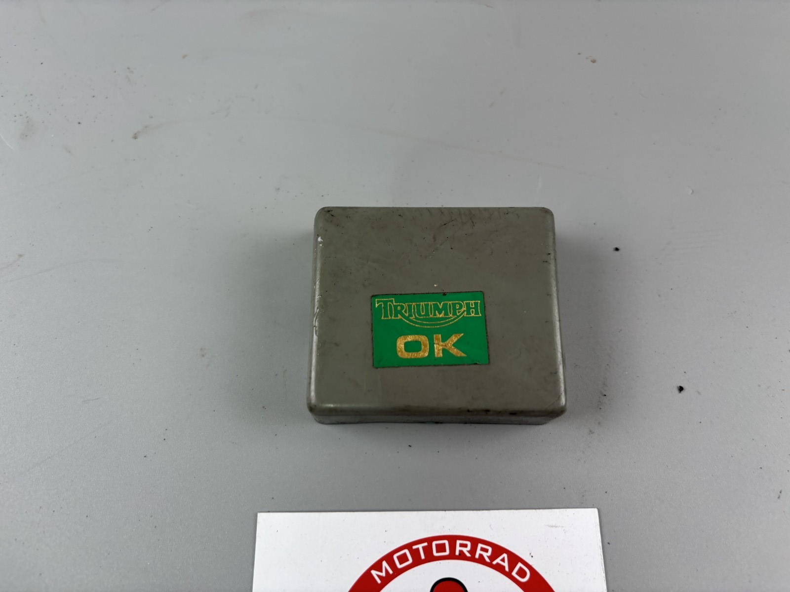 Triumph Daytona 955i T595 N 2002 Sicherungskasten Deckel Cover Fusebox