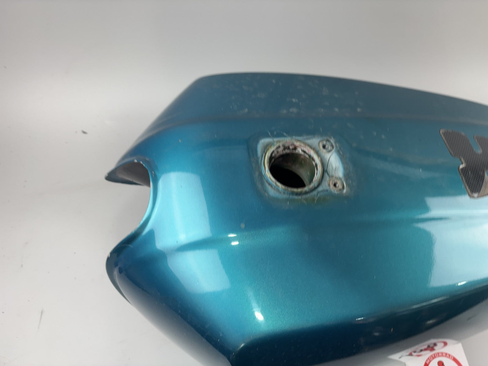 Kawasaki Z 750 GT KZ750P Tank Benzintank Kraftstofftank Fuel Gas Gasoline