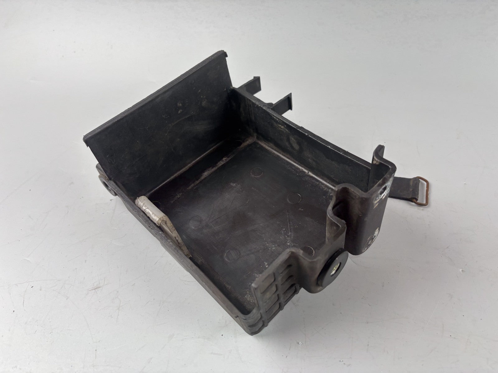 Yamaha XJ900 F 4BB Batteriekasten Batteriefach Batterie-Halter
