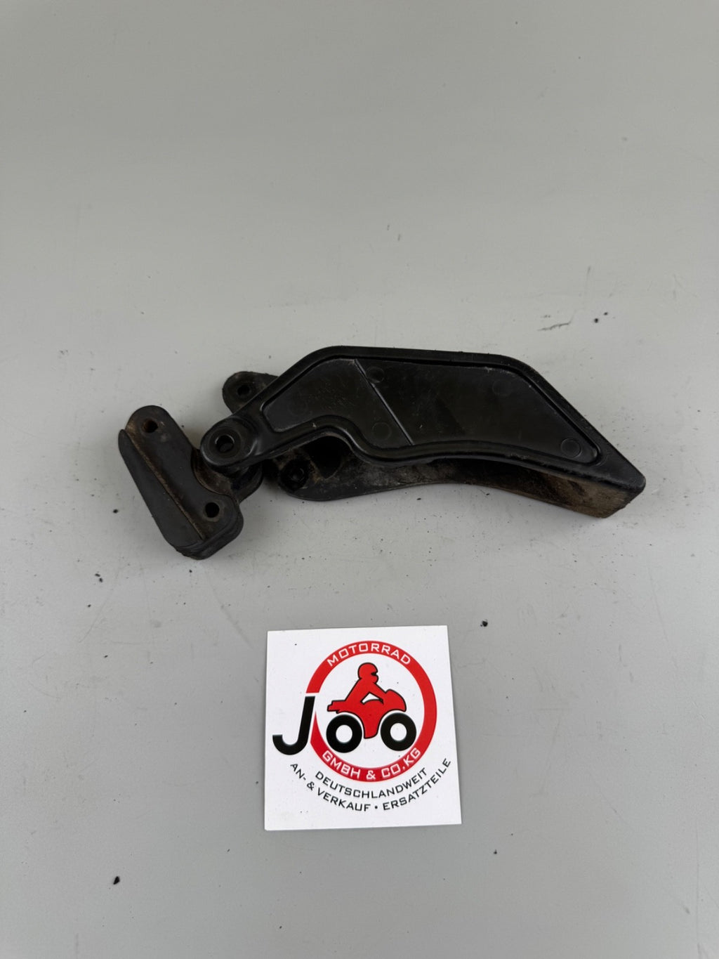 Suzuki DR 125 SF44A Kettenführung Kettenschleifer Kette Chain