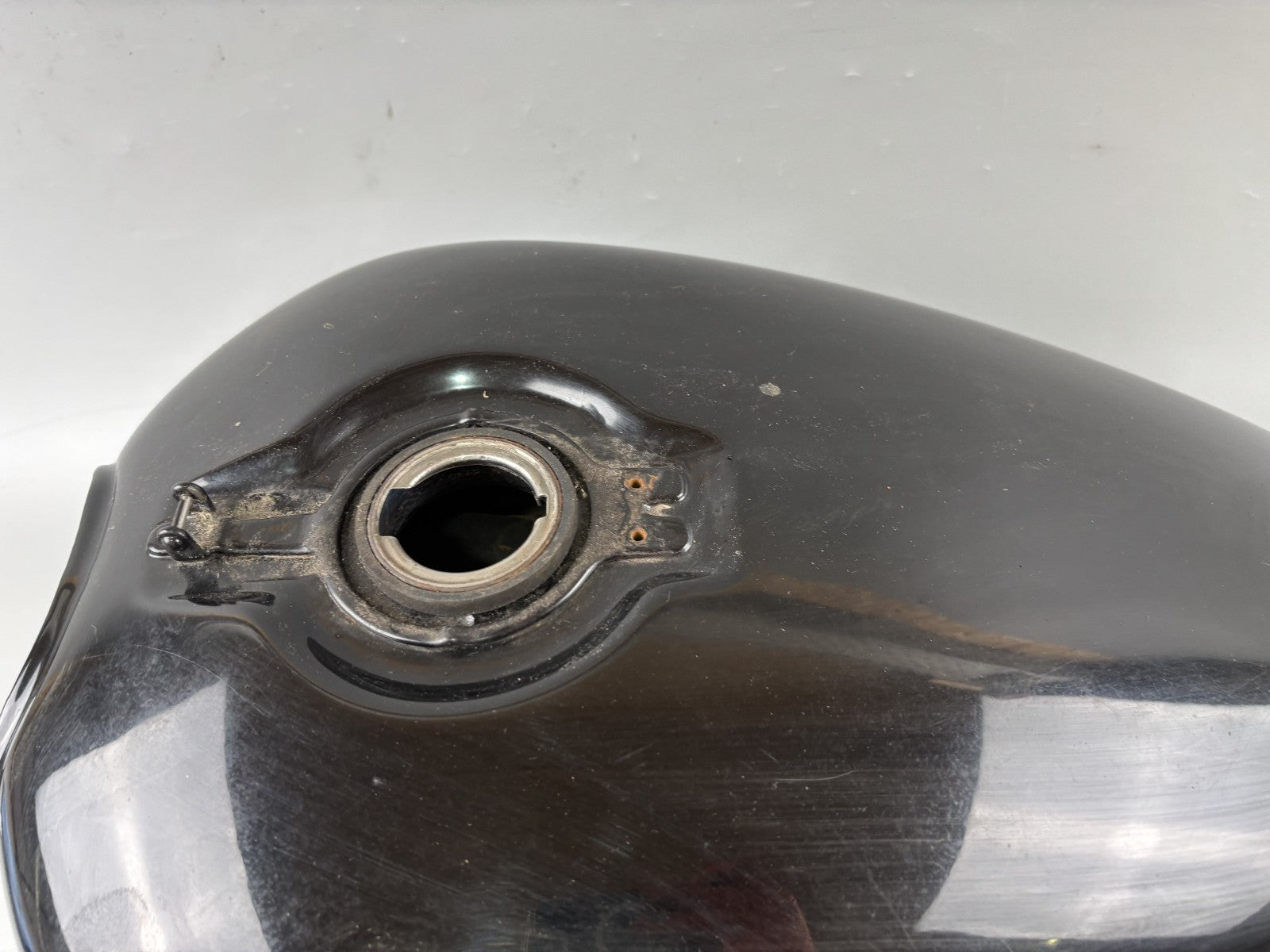 Honda CX500 C PC01 Güllepumpe Benzintank Tank Fuel Gas Kraftstoff Treibstoff
