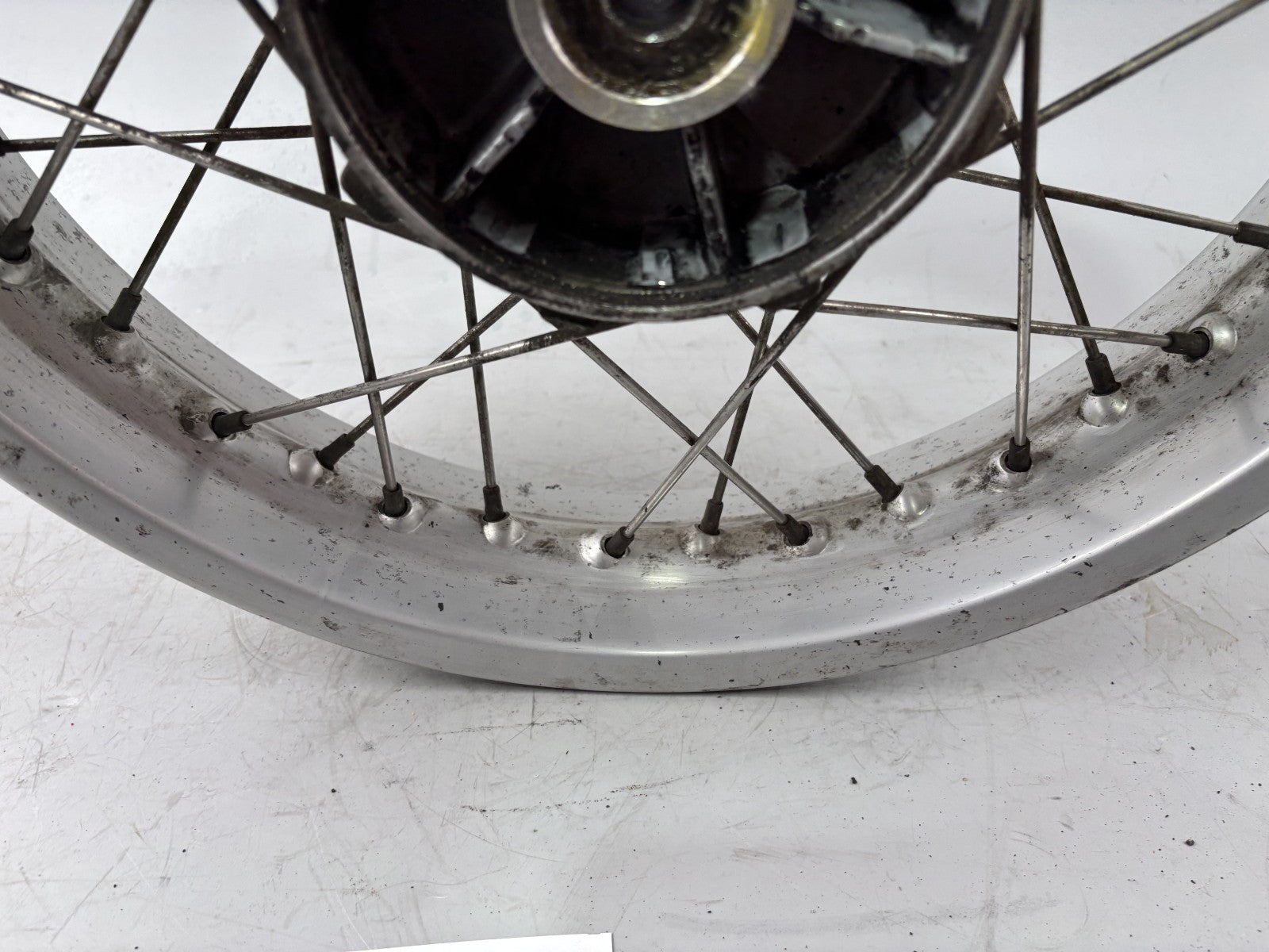 BMW F650 169 Hinterradfelge Felge Rim Rad hinten back Reifen
