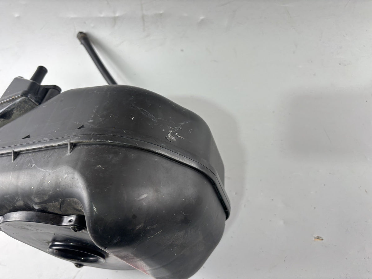 Suzuki SV650 N AV Luftfilterkasten Airbox Ansaugung Vergaser