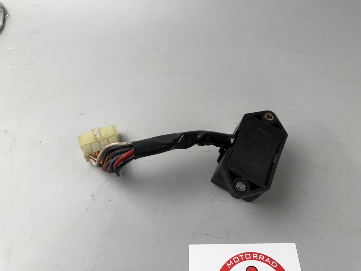 Triumph Speed Triple 900 T300B Fusebox Sicherungskasten