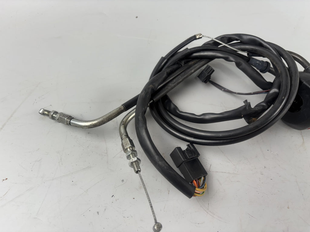 Suzuki GSX 750 F AK11 Lenkerschalter rechts right Switch Gasgriff Killswitch