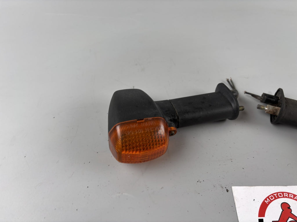 Yamaha FZS600 Fazer RJ02 Blinker Turns Signal hinten rechts links