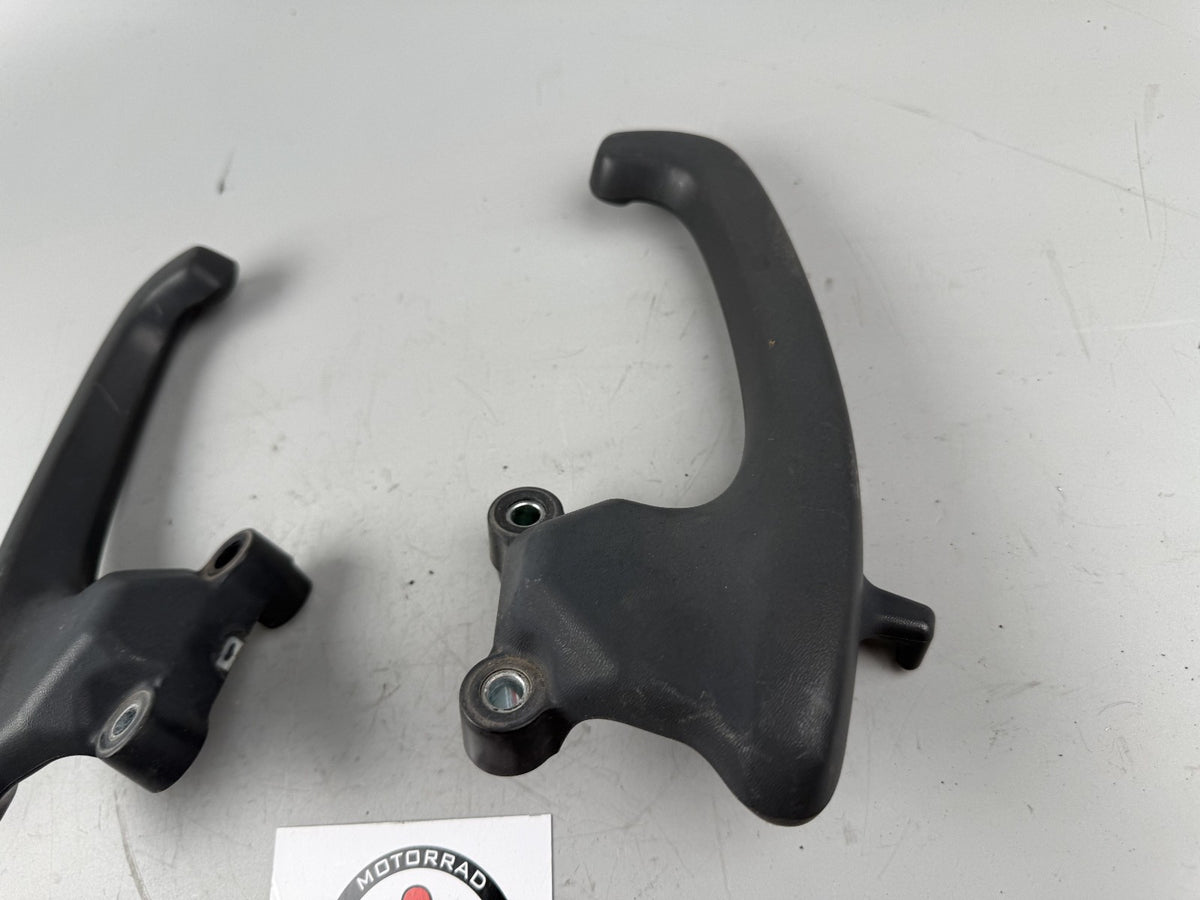 Honda VFR800 RC46 FI Soziusgriff Spoiler Heck hinten Halterung links rechts