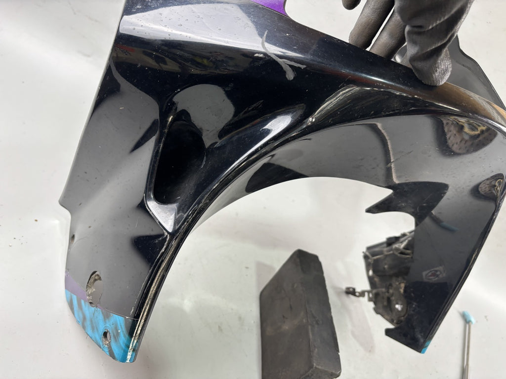 Suzuki GSX-R 1100 W GU75C Kanzel Maske Verkleidung vorne front Cover