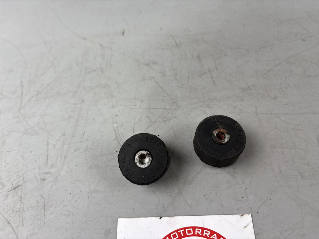 BMW F650 169 Tankhalterung Tankgummis Rubber Gummi Vibrationsschutz