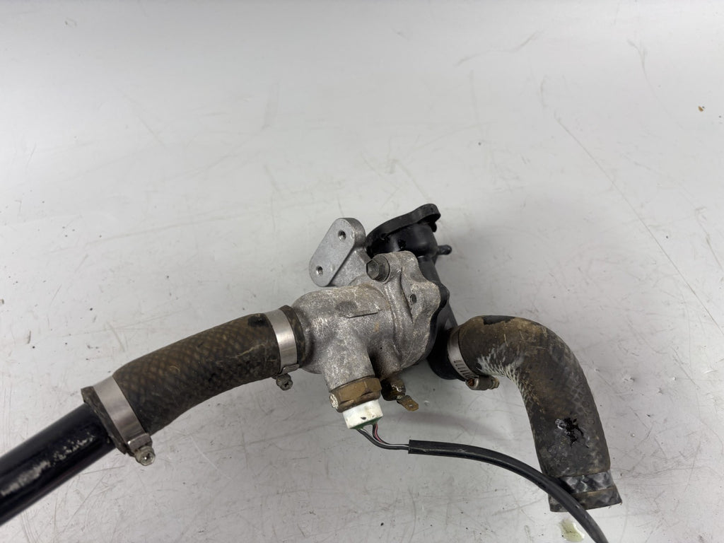 Suzuki RF 600 R GN76A Einfüllstutzen Thermostat Water Cooler
