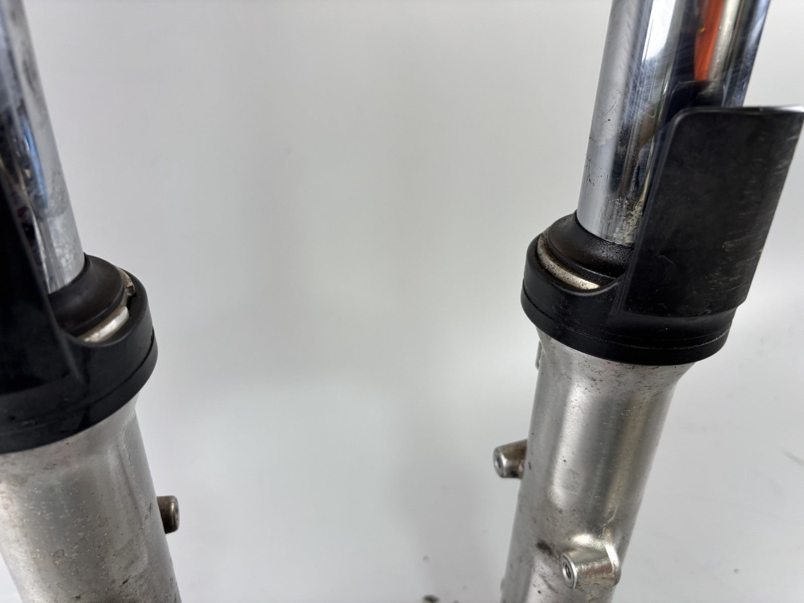 Yamaha FZS600 Fazer RJ02 Gabel Standrohr Tauchrohr Fork Absorber front vorne