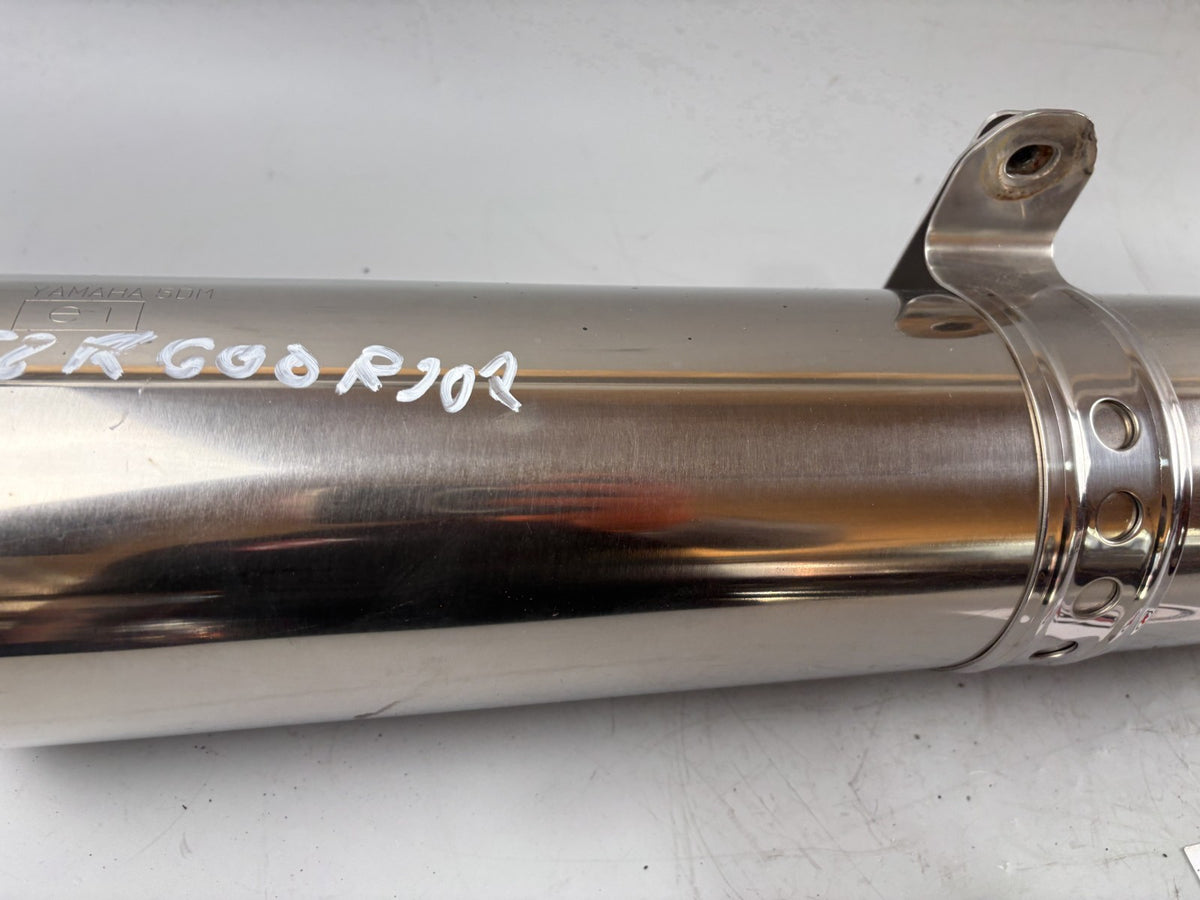 Yamaha FZS600 Fazer RJ02 Auspuff Schalldämpfer Exhaust Downpipe Endtopf
