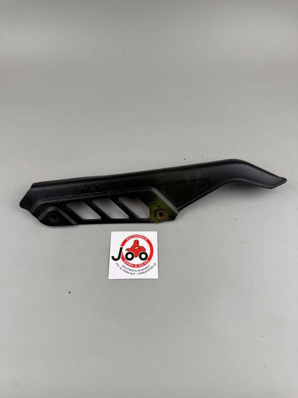 Suzuki DR 125 SF44A Kettenschutz Kettenabdeckung Spritzschutz Abdeckung