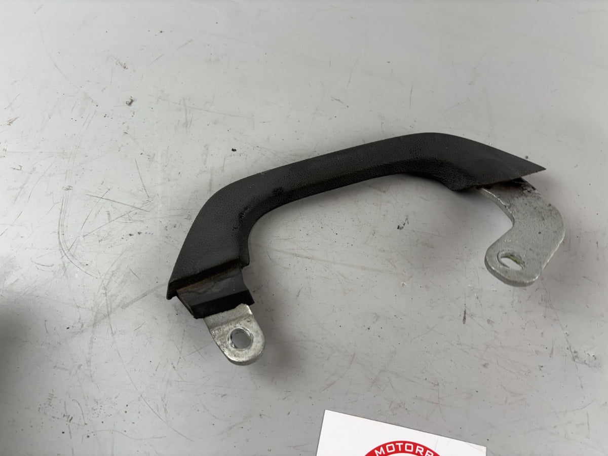 Yamaha SZR 660 Belgarda 4SU Soziusgriff rechts Spoiler Beifahrer hinten back